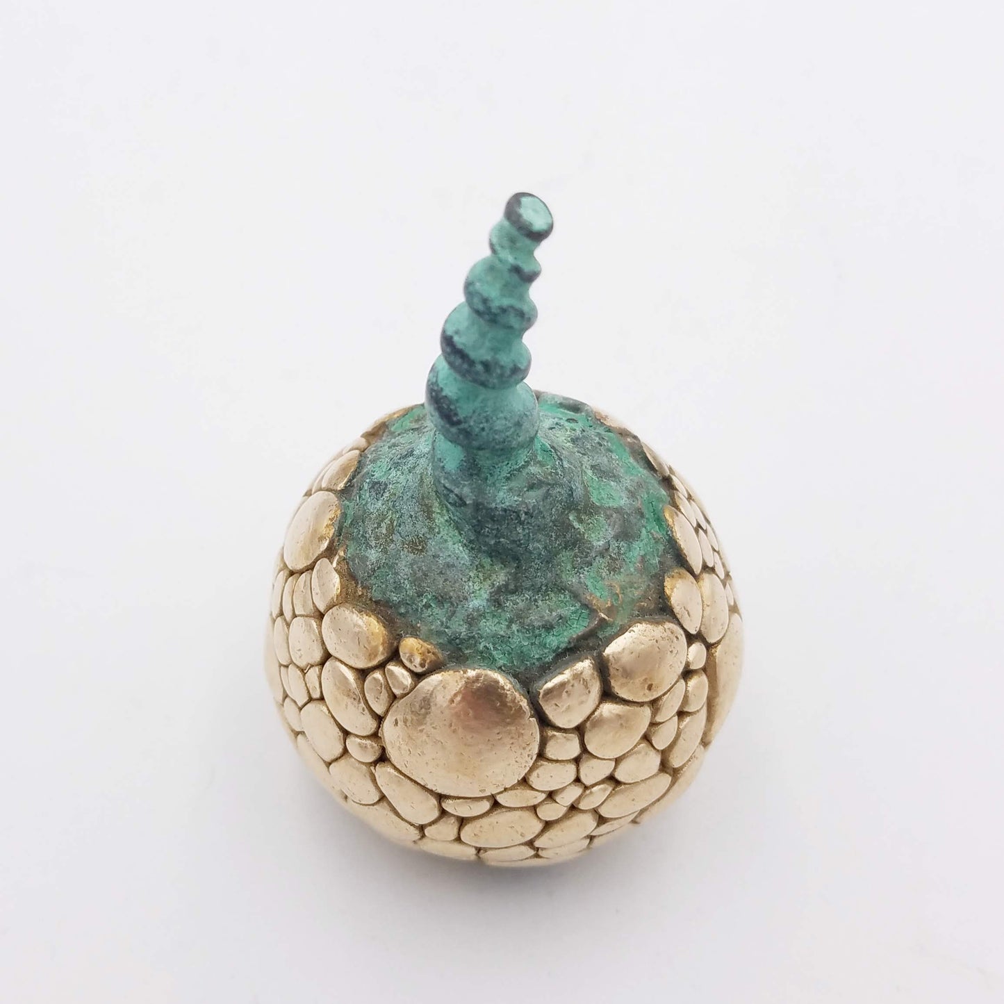 Oeuf de licorne "galet"