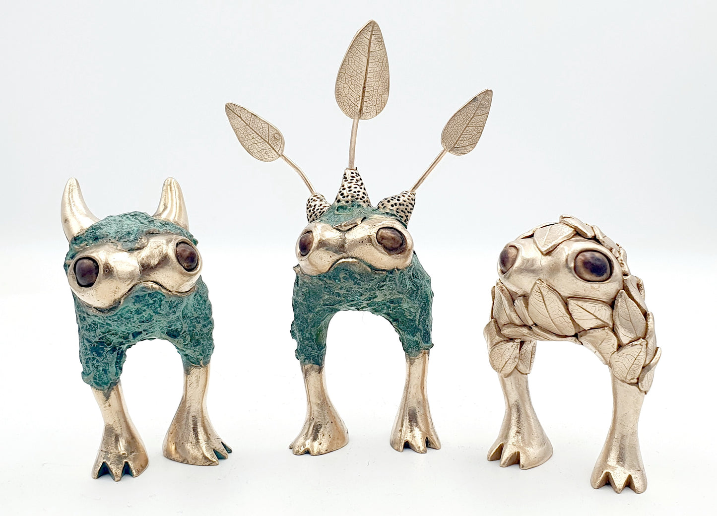 Trio de minus ("feuillu", "cornu" et "trois feuilles"